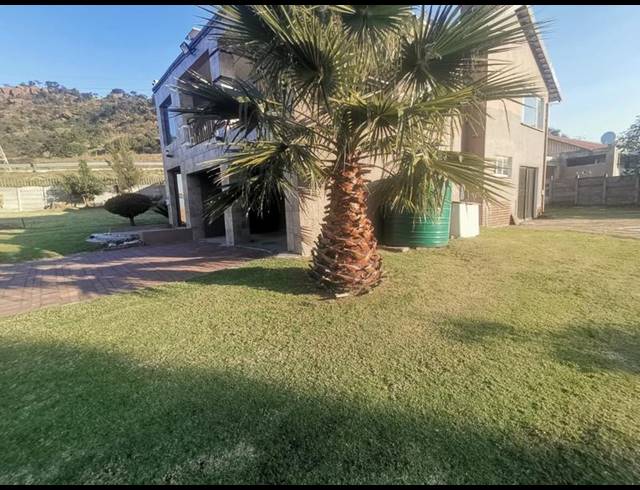 4 BEDROOM HOUSE FOR SALE IN LINMEYER